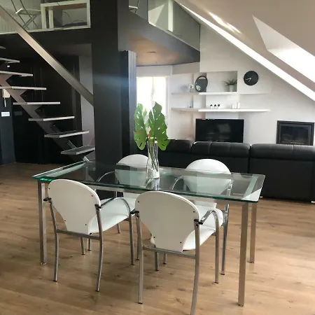 Oktheway Loft Maestranza * A Coruña