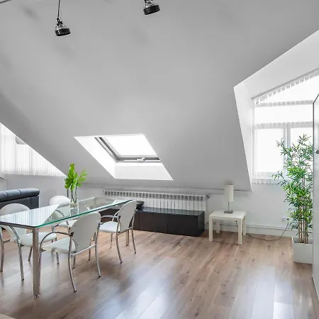 Oktheway Loft Maestranza *