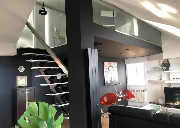 Lägenhet Oktheway Loft Maestranza *