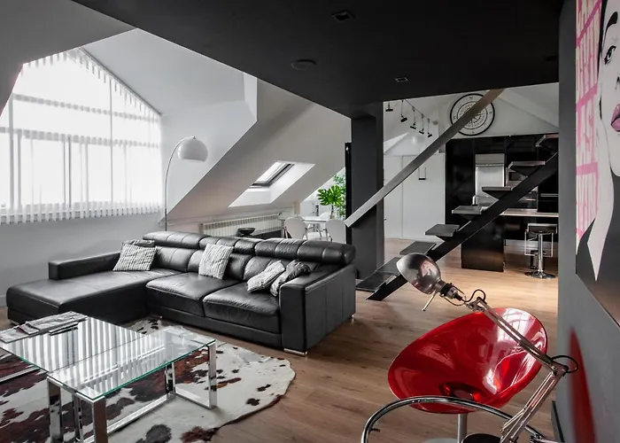 Oktheway Loft Maestranza